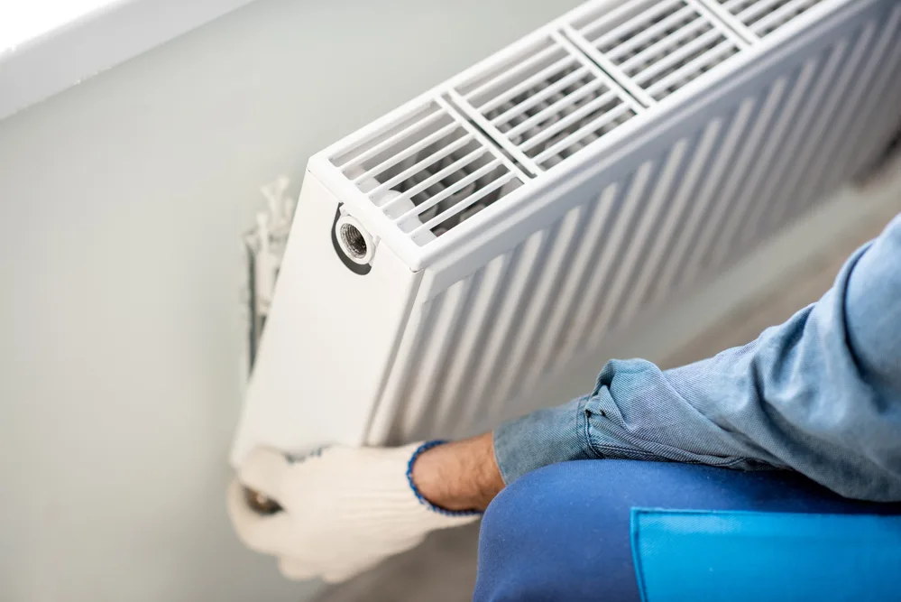 ¿Qué causa que mi radiador no caliente?